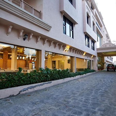 Jc Castle Hotel Shirdi Ngoại thất bức ảnh