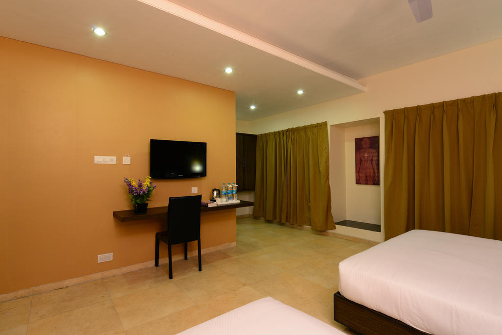 Jc Castle Hotel Shirdi Ngoại thất bức ảnh