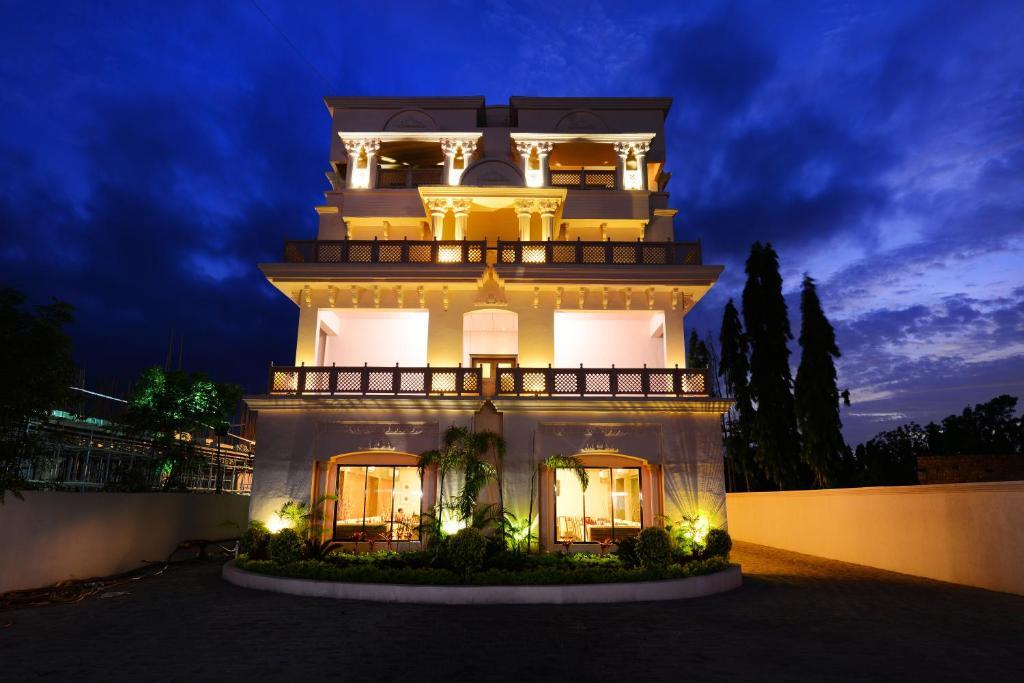 Jc Castle Hotel Shirdi Ngoại thất bức ảnh