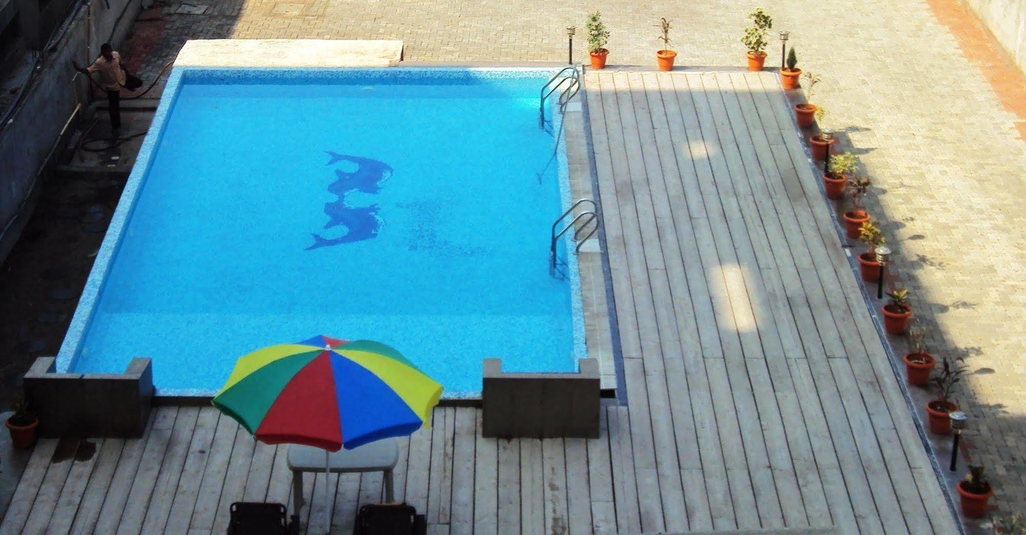 Jc Castle Hotel Shirdi Ngoại thất bức ảnh